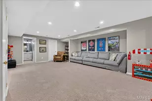 918 Claybend Dr, Ballwin, MO 63011 - Photo 37