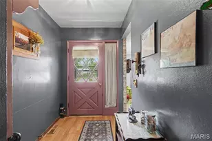 160 Humes Ln, Florissant, MO 63031 - Photo 3