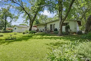 160 Humes Ln, Florissant, MO 63031 - Photo 25