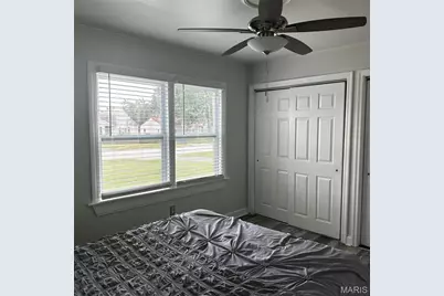 6227 Evergreen Boulevard, Saint Louis, MO 63134 - Photo 9