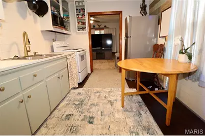 123 Cedar Crest Drive, Lebanon, MO 65536 - Photo 9