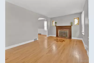 6300 Potomac Street, Saint Louis, MO 63139 - Photo 5