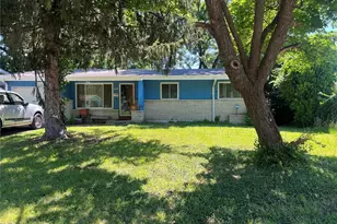 10138 Viscount Dr, Saint Louis, MO 63136 - Photo 1