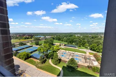 200 S Brentwood Boulevard S #14C, Clayton, MO 63105 - Photo 35