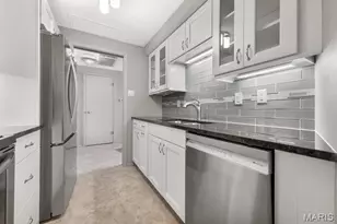 200 S Brentwood Blvd S, Clayton, MO 63105 - Photo 17