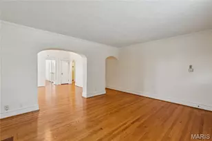 4916 Berthold Ave, Saint Louis, MO 63110 - Photo 25