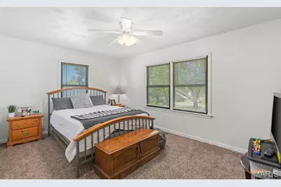 435 N Main Street, Saint Clair, MO 63077 - Photo 9