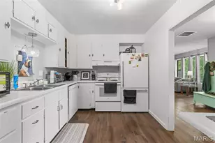 435 N Main St, Saint Clair, MO 63077 - Photo 7
