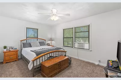 435 N Main Street, Saint Clair, MO 63077 - Photo 9