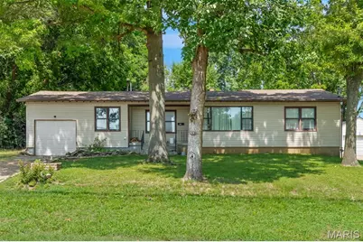435 N Main Street, Saint Clair, MO 63077 - Photo 1