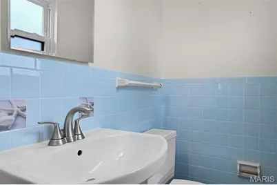 1865 Violet Drive, Florissant, MO 63031 - Photo 19