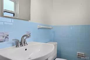 1865 Violet Dr, Florissant, MO 63031 - Photo 19