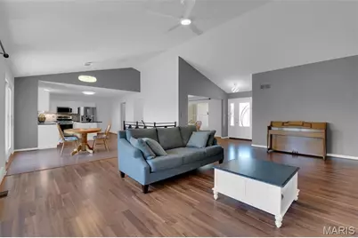 2202 Wild Pigeon Drive, O'Fallon, MO 63368 - Photo 7
