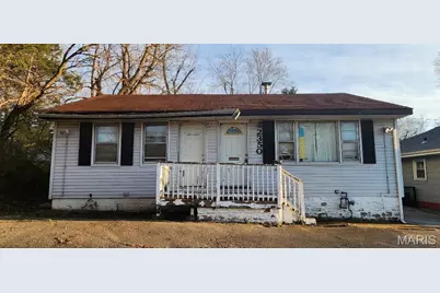 2350 Chambers Road, Saint Louis, MO 63136 - Photo 1