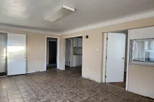 2350 Chambers Rd, Saint Louis, MO 63136 - Photo 5