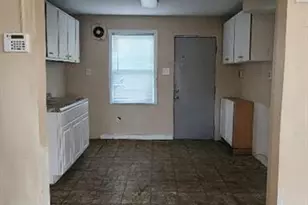 2350 Chambers Rd, Saint Louis, MO 63136 - Photo 9