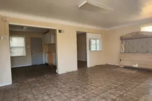 2350 Chambers Rd, Saint Louis, MO 63136 - Photo 3