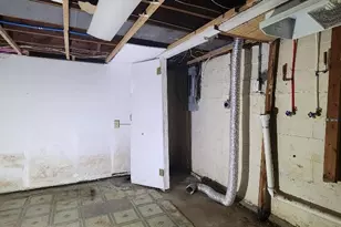 2350 Chambers Rd, Saint Louis, MO 63136 - Photo 21