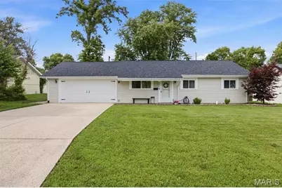 501 Prince Charles Drive, O'Fallon, MO 63366 - Photo 1