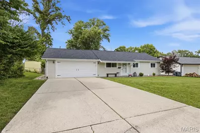 501 Prince Charles Drive, O'Fallon, MO 63366 - Photo 3