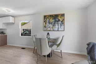 7857 Wanda Ave, Saint Louis, MO 63123 - Photo 9