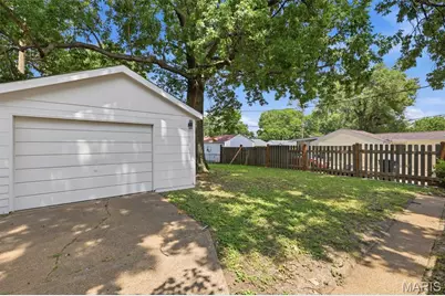 7857 Wanda Avenue, Saint Louis, MO 63123 - Photo 27