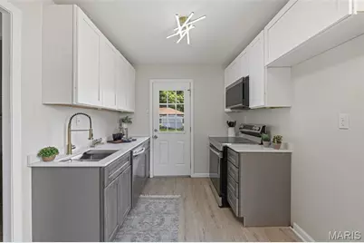 7857 Wanda Avenue, Saint Louis, MO 63123 - Photo 13
