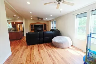 25484 Sky Dr, Warrenton, MO 63383 - Photo 11