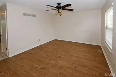 510-12 Paul Avenue, Florissant, MO 63031 - Photo 3