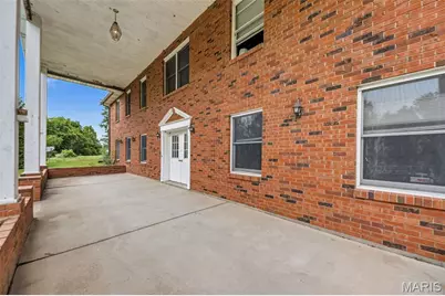 70 Hartley Lane, Elsberry, MO 63343 - Photo 5