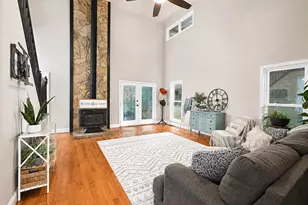 11 Brushy Hill Ct, O'Fallon, MO 63366 - Photo 17