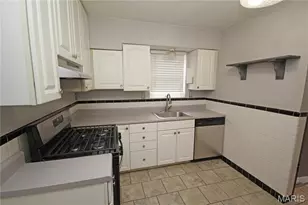 5477 Oleatha Ave, Saint Louis, MO 63139 - Photo 7
