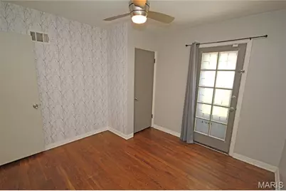 5477 Oleatha Avenue, Saint Louis, MO 63139 - Photo 13