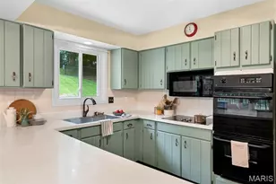 3837 Fleur Du Bois Dr, Florissant, MO 63034 - Photo 13