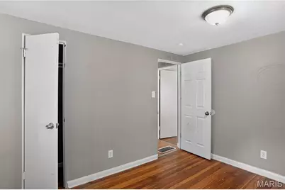 249 Barto Drive, Saint Louis, MO 63135 - Photo 13