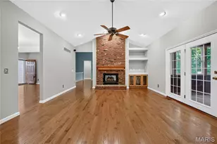 1819 Heather Glen Ct, Lake Saint Louis, MO 63367 - Photo 3