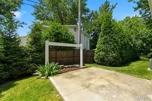 1843 Redcoat Dr, Maryland Heights, MO 63043 - Photo 21