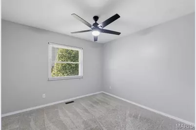 1843 Redcoat Drive, Maryland Heights, MO 63043 - Photo 11