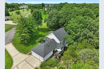 4305 Green Briar Court, Washington, MO 63090 - Photo 9