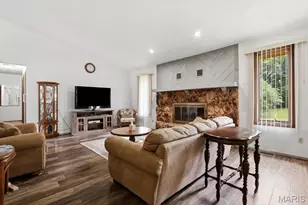 15 Whitewood Ct, Saint Peters, MO 63376 - Photo 5