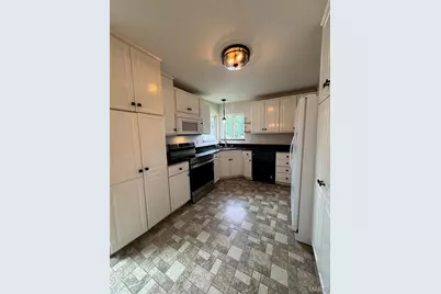 1311 Holly Lane, Saint Clair, MO 63077 - Photo 13