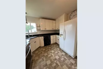 1311 Holly Lane, Saint Clair, MO 63077 - Photo 15