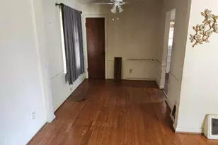 2461 Shannon Ave, Jennings, MO 63136 - Photo 3