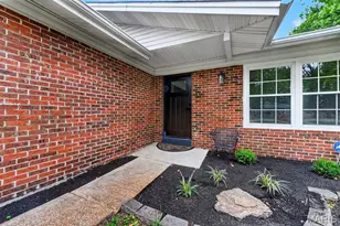 1004 Bridgeport Dr, Ellisville, MO 63011 - Photo 3