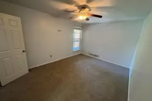 1943 Greenpoint Dr, Kirkwood, MO 63122 - Photo 13