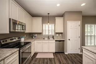 83 S Ridgewynd Ct, Lake Saint Louis, MO 63367 - Photo 17
