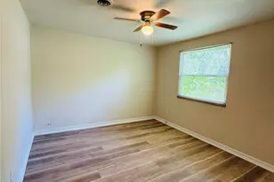 544 Thurston Ave, Ferguson, MO 63134 - Photo 17