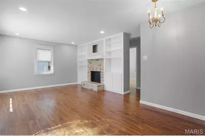 12089 Sunnycrest Place, Maryland Heights, MO 63043 - Photo 9