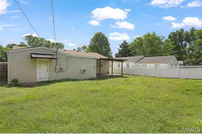 12089 Sunnycrest Place, Maryland Heights, MO 63043 - Photo 35