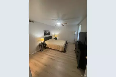 1924 Greenglen Drive #102, Kirkwood, MO 63122 - Photo 17